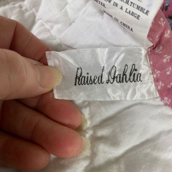 Small Quilt Patchwork Star Childs, Girls room, sofa accent - Picture 6 of 8